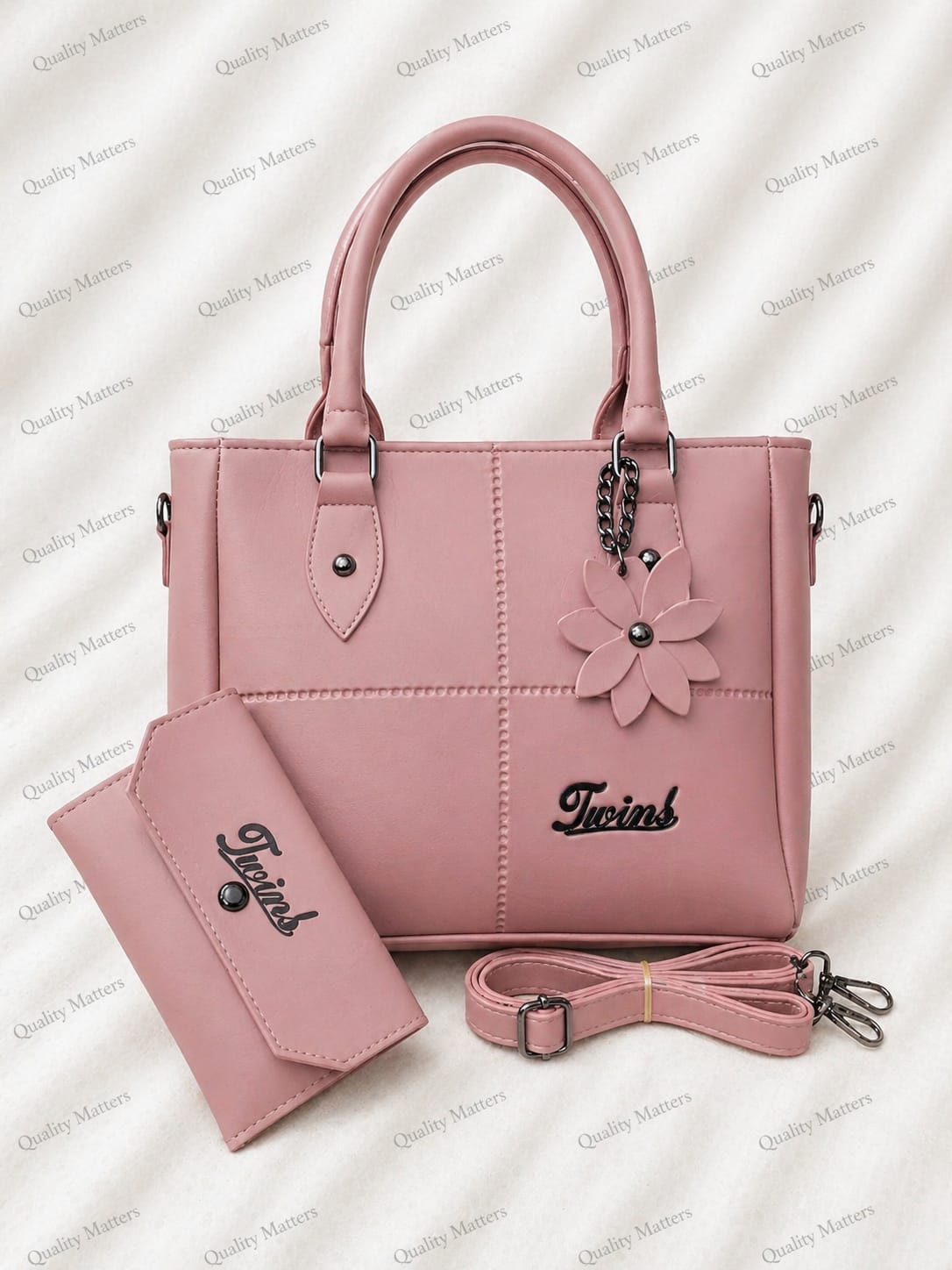 Chic Flower Accent Tote Set