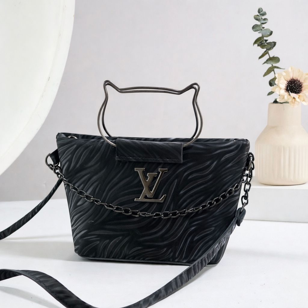 Cat Handle Chain Handbag