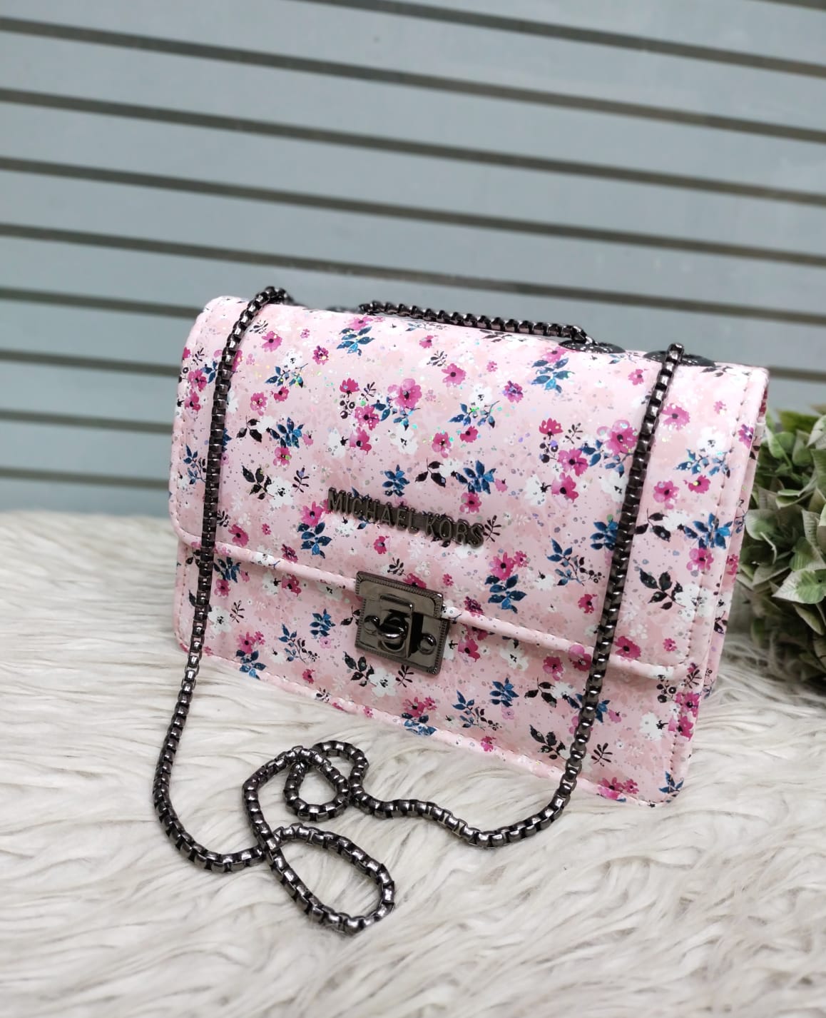 Floral Pattern Flap Bag with Chain Strap