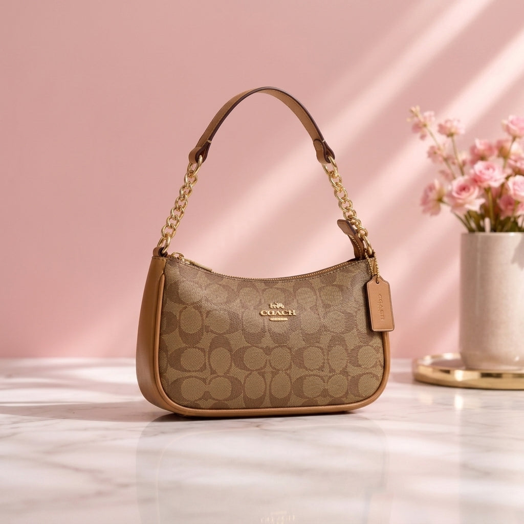 Elegant Monogram Chain Shoulder Bag