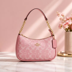 Elegant Monogram Chain Shoulder Bag